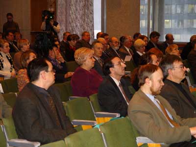 Участники конференции «Информация, инновации, инвестиции – 2003»